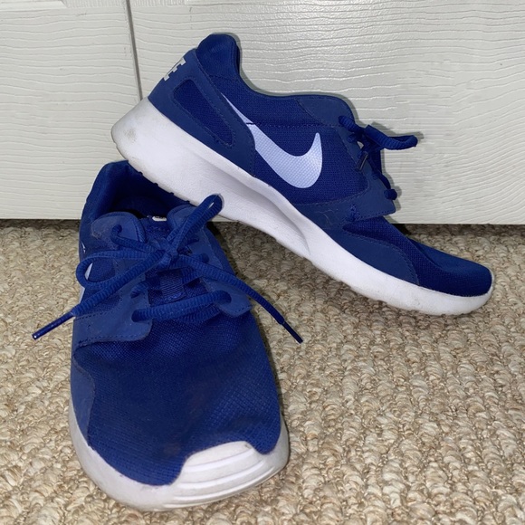 Nike Shoes Womens Royal Blue Nike Size 8 Poshmark